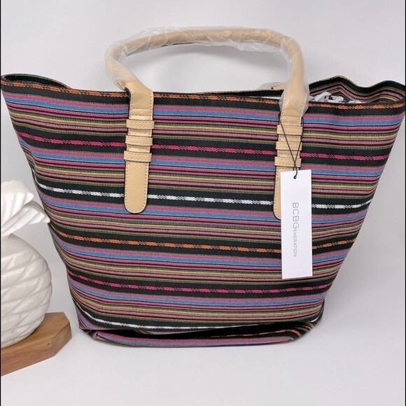 BCBGeneration Karlie Beach Tote Bag Black Multi - Picture 2 of 14